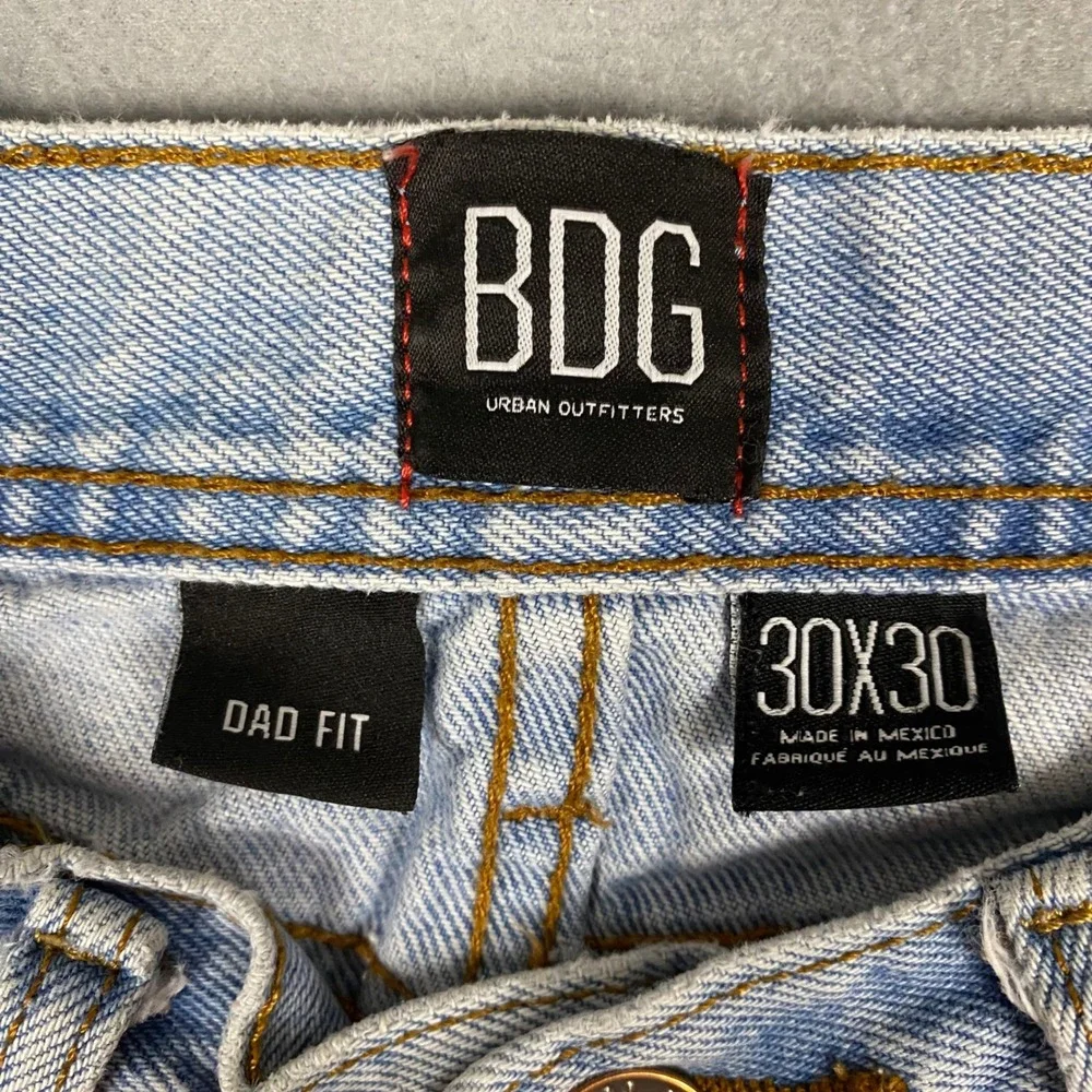BDG Urban Outfitters Dad Fit Light Wash Denim Jeans Women's 30x30‎